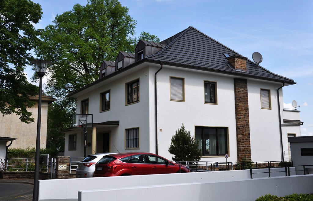 Wohnhaus Tempelstraße 15 im Bonner Regierungsviertel (2016)