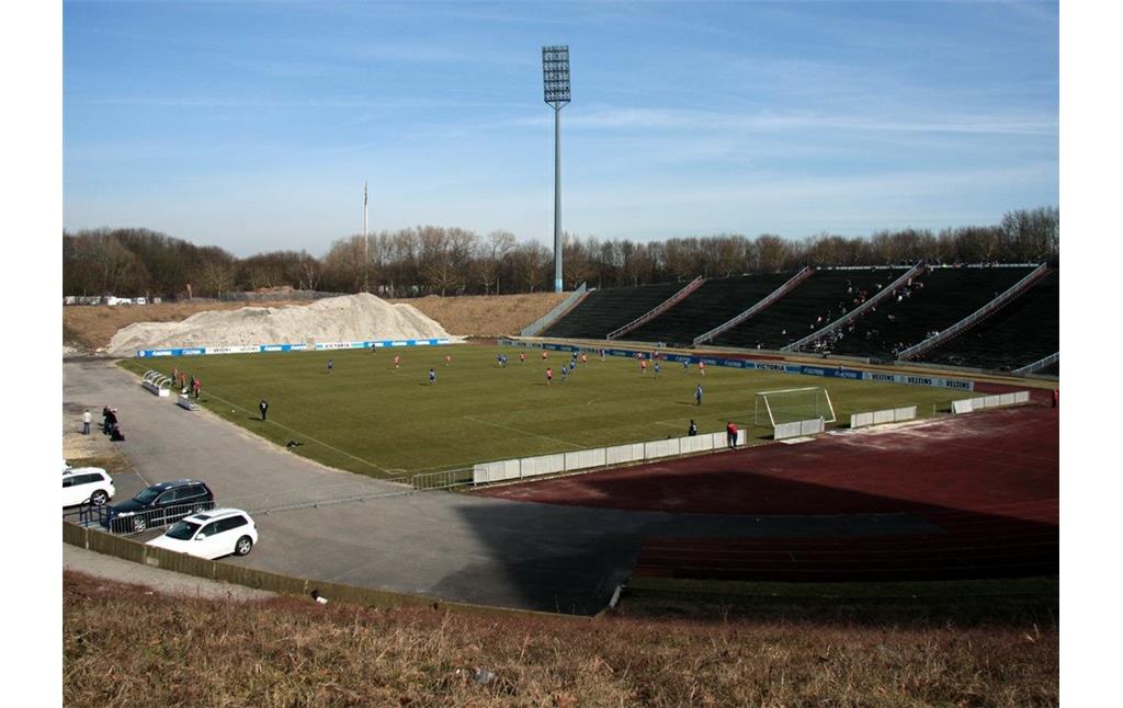 Das ehemalige Parkstadion während eines Trainings des FC Schalke 04, 18. März 2010.