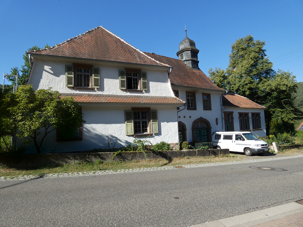 Altes Schulhaus in Steinalben