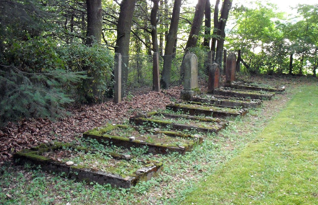 Jüdischer Friedhof Untermaubach, Gemeinde Kreuzau (2009).