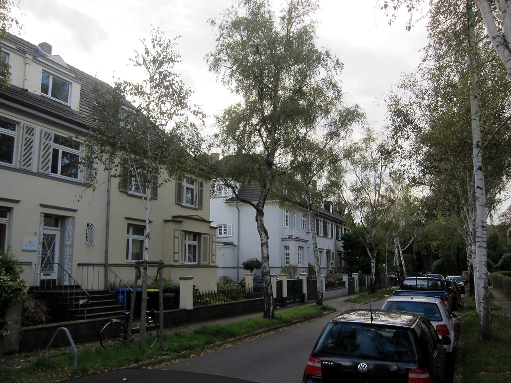 Blick in die Coburger Straße in Bonn (2014).