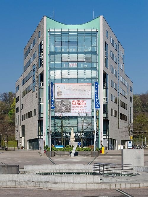Gebäudeansicht der SK Stiftung Kultur im Kölner Mediapark (2019)