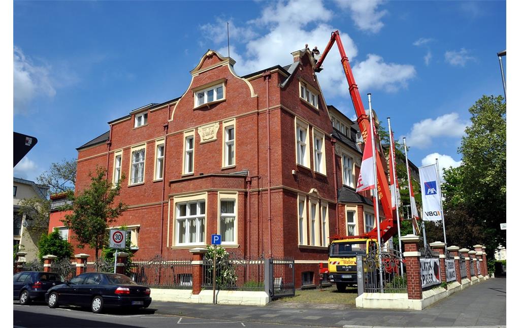 Wohnhaus Adenauerallee 124 in Bonn (2016), Ansicht von der Ecke Adenauerallee/Joachimstraße