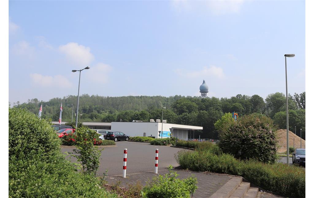 Ehemaliges Zechengelände, Bergehalde und Wasserturm der Gewerkschaft Carolus Magnus (2021)