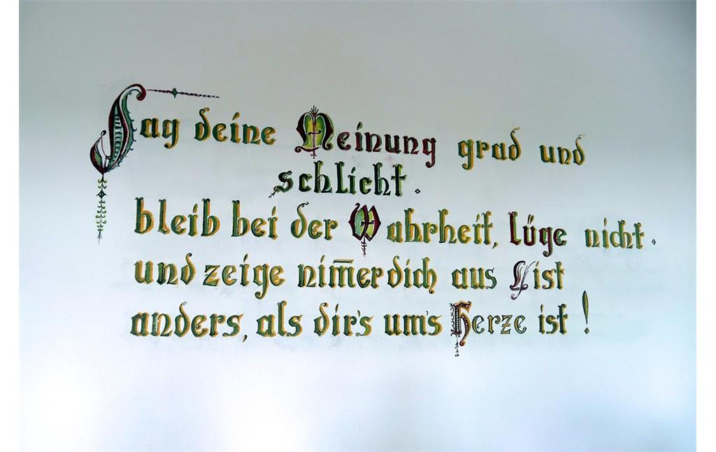 Gedicht an der Wand des Gemeinderatsaals von Dörrebach (2016)