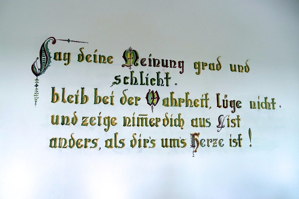 Gedicht an der Wand des Gemeinderatsaals von Dörrebach (2016)