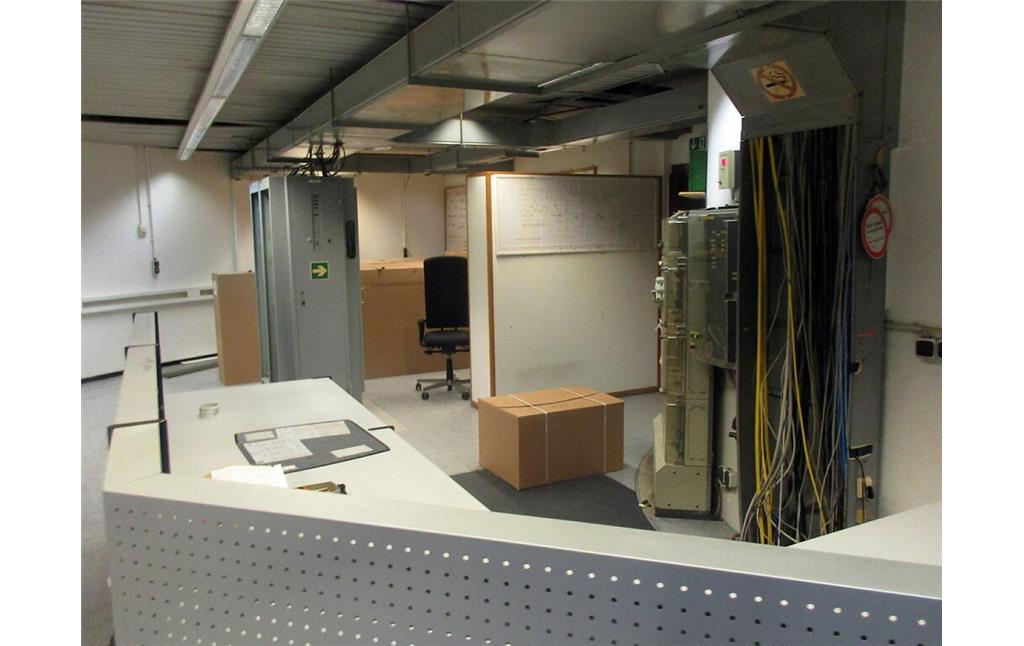 Die frühere Zentrale für den Betrieb der Radarkuppel in der Mercator-Kaserne bei Euskirchen (2021).