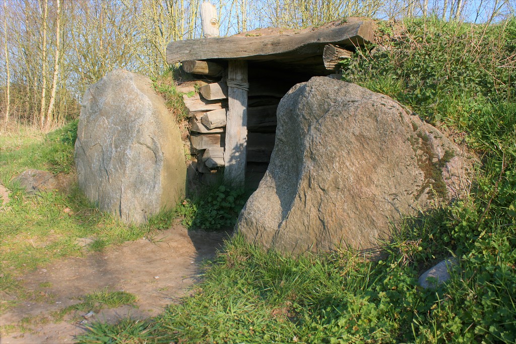 Megalithbaustelle im Steinzeitpark Dithmarschen (2019)