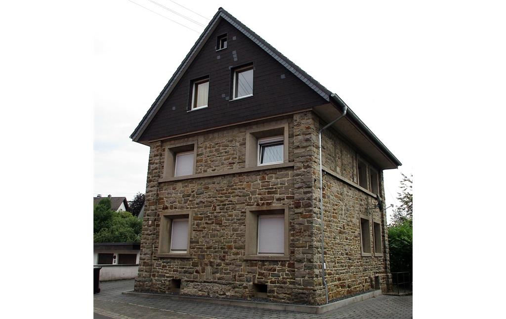 Das heute als Wohnhaus genutzte frühere Synagogengebäude in Ruppichteroth (2021).