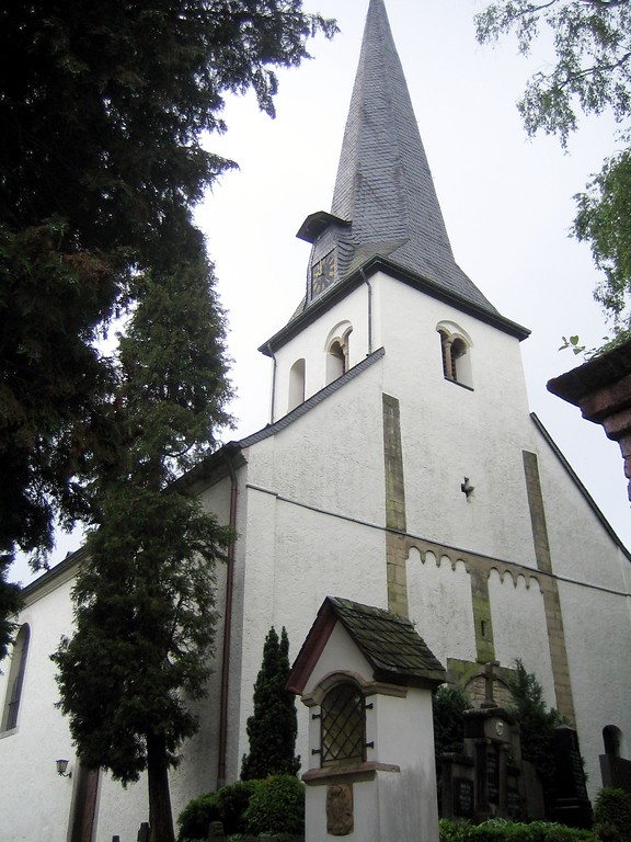 Alte Pfarrkirche St. Willibrord in Bad Neuenahr (2016)