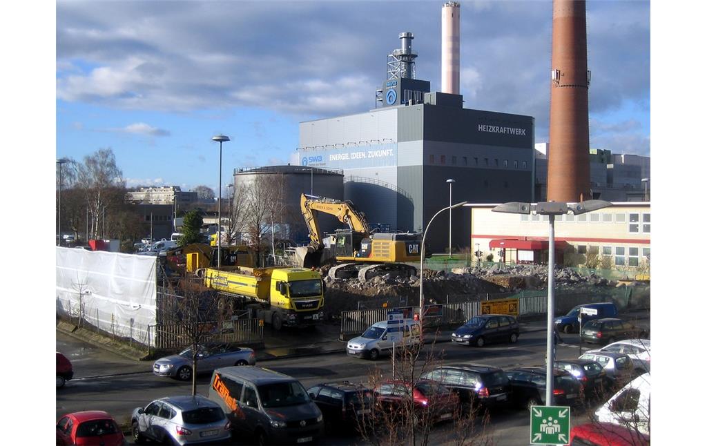 Trümmer des ehemaligen Hochbunkers in der Bonner Weststadt / Karlstraße (2015)