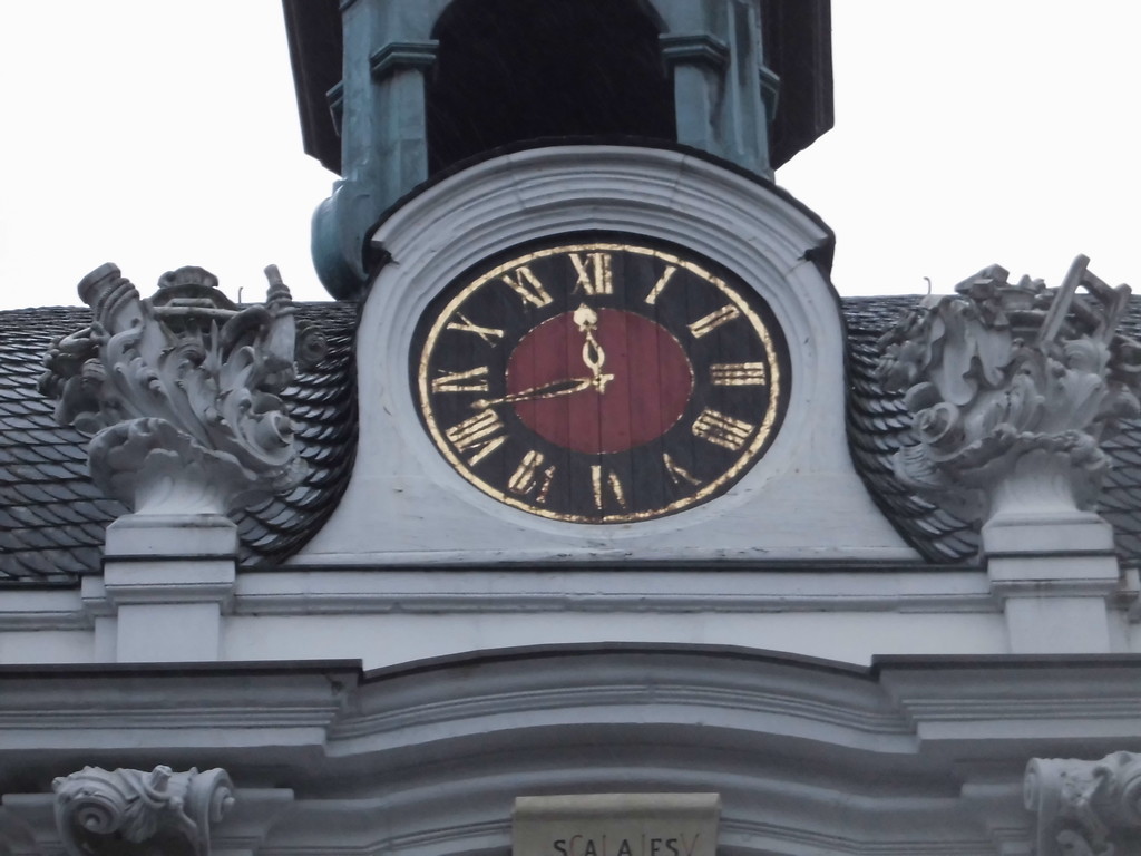 Uhr an der heiligen Stiege in Bonn
