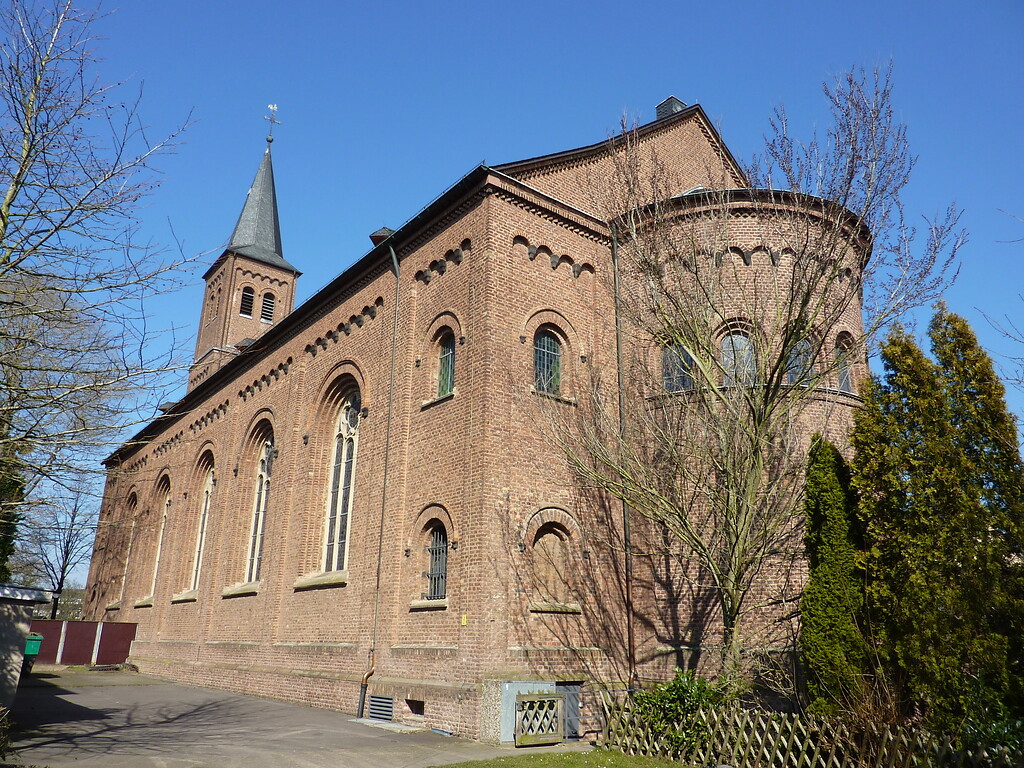 Katholische Pfarrkirche St. Pankratius in Köln-Worringen (2016)