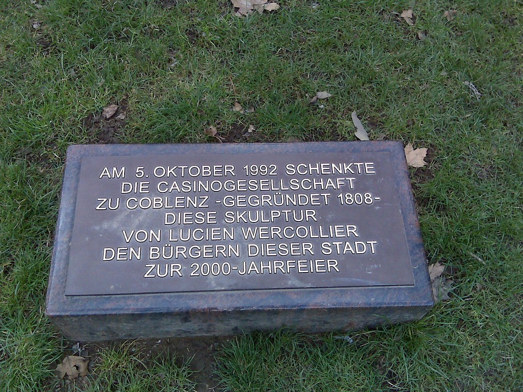 Inschriftentafel in den Kaiserin-Augusta-Anlagen in Koblenz (2013)