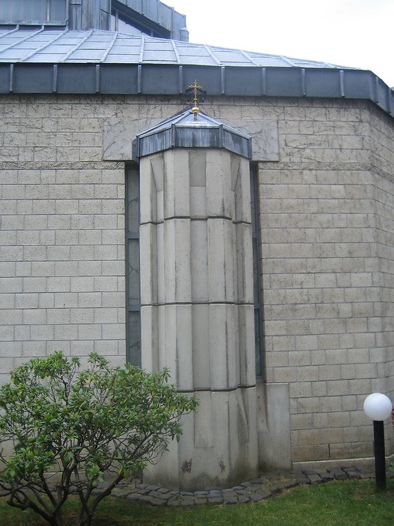 Edith Stein Kapelle im Kardinal-Schulte-Haus, Architekturdetail