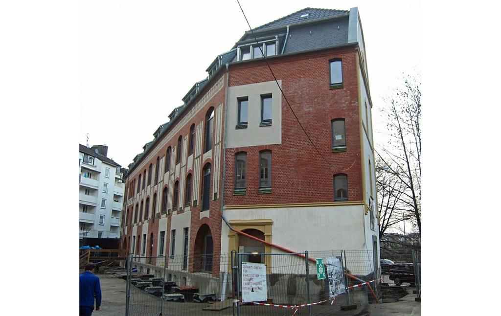 Rückseite des Kontorgebäudes der Konsumgenossenschaft "Vorwärts" in der Münzstraße in Barmen (2014).
