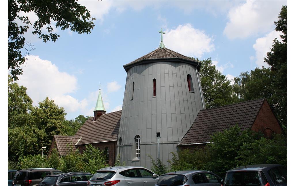 Die St. Marien Kirche in Rheinberg-Budberg (2016)