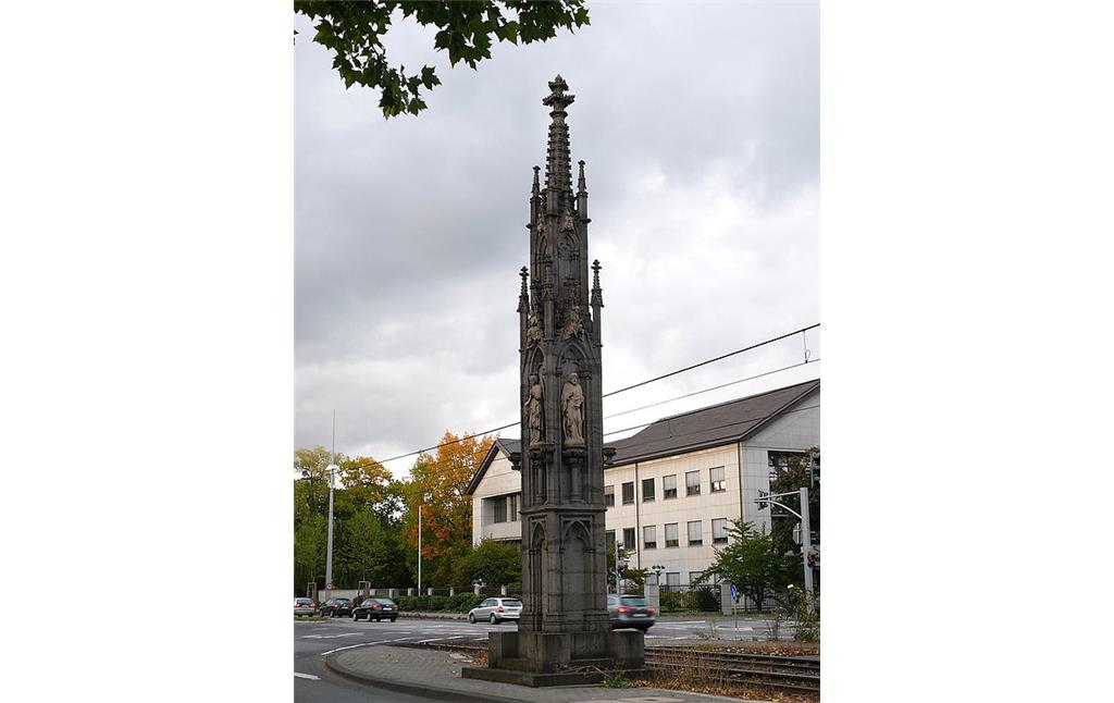Das Hochkreuz im Norden von Bonn-Bad Godesberg (2008), vor Ort steht eine Nachbildung von 1981.