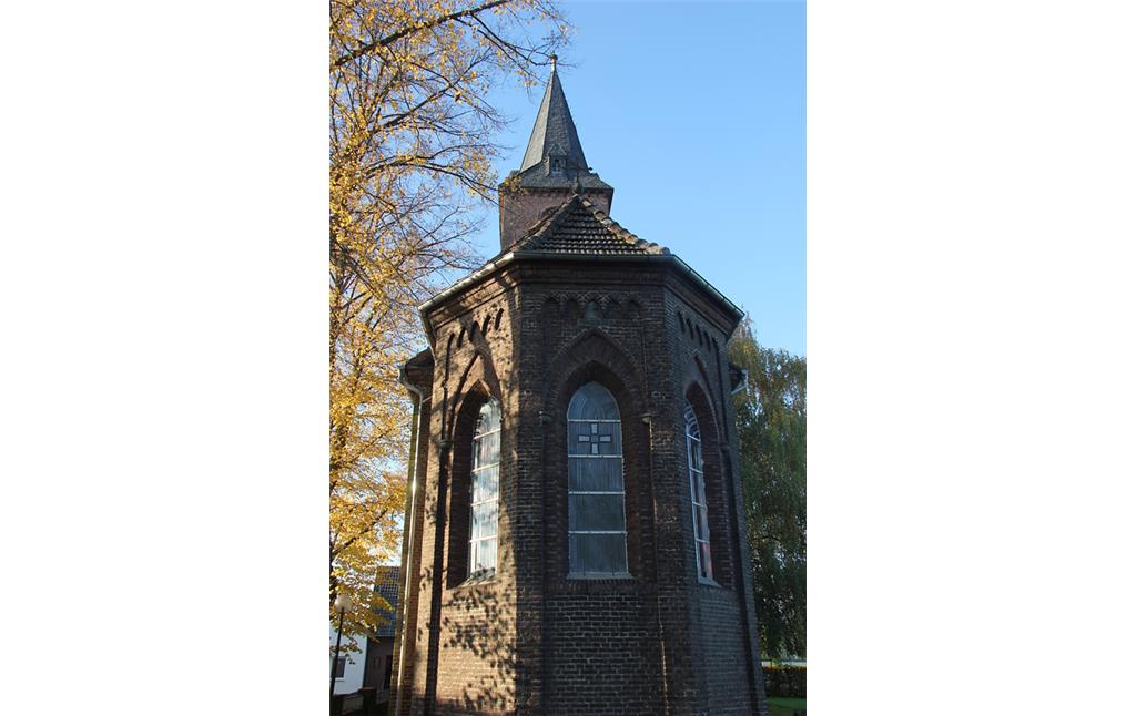 Der Chor der ehemaligen Garnisons- und heutigen evangelischen Kirche in Kleve-Schenkenschanz (2015)
