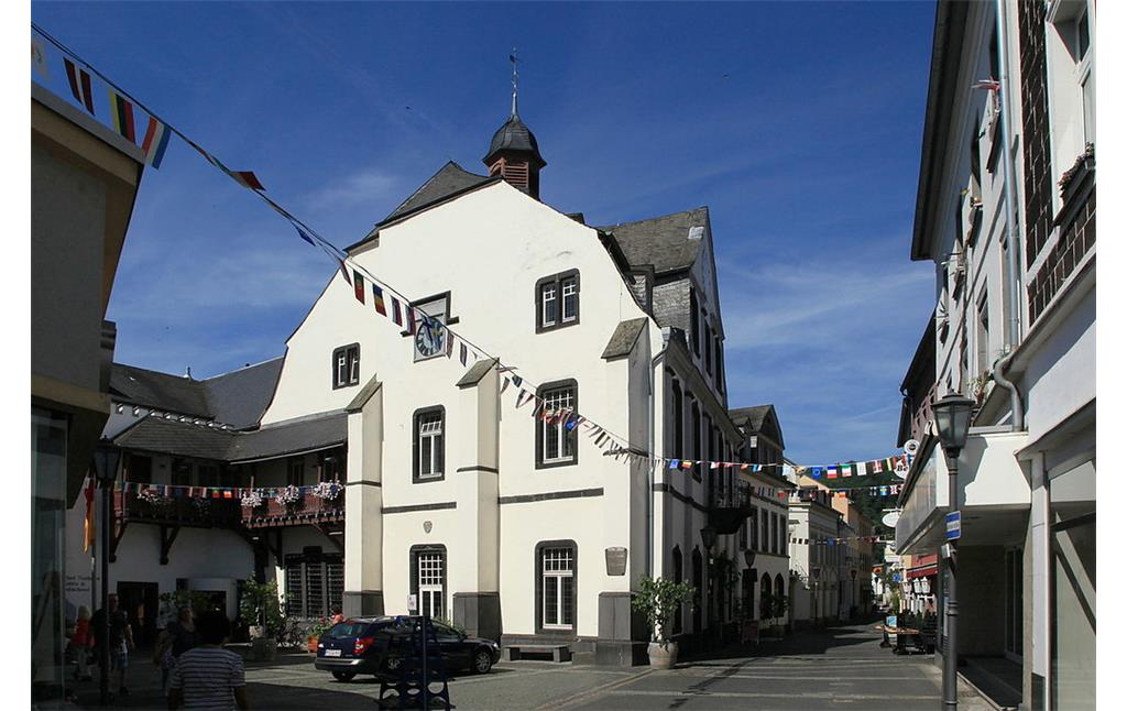 Das Alte Rathaus in der Andernacher Altstadt (2014); im Keller des Gebäudes befindet sich ein jüdisches Ritualbad (Mikwe) und neben dem Rathaus das Salzmagazin.