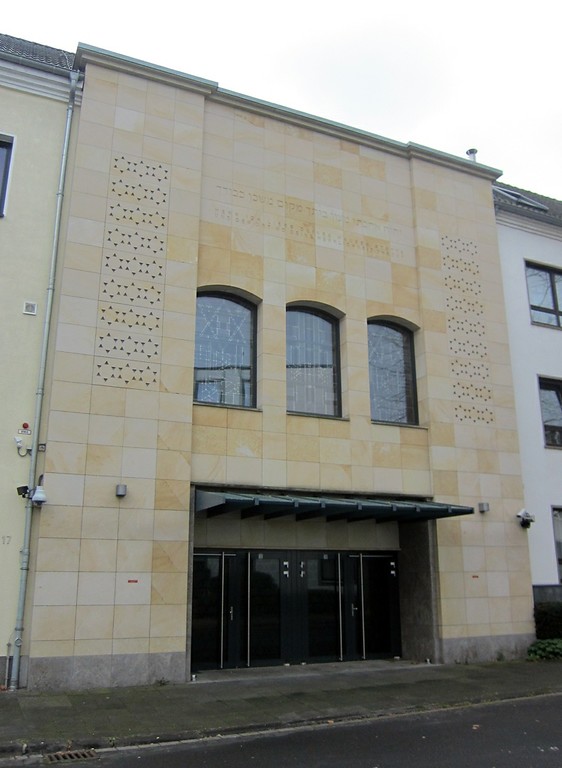 Die neue Synagoge in der Wiedstraße in Krefeld (2014).