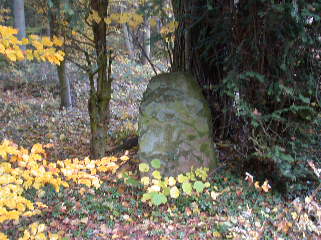 Grabstein auf dem Klosterfriedhof Eberbach