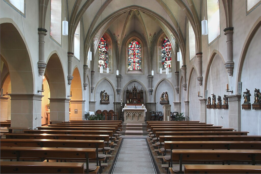 Das Innere der Klosterkirche Maria Engelport bei Treis-Karden (2013)