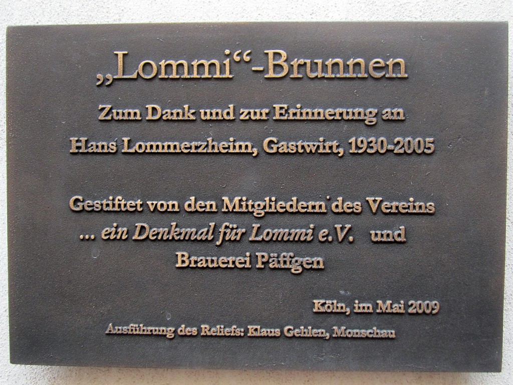 Inschriftentafel am Lommerzheim-Brunnen (2012)