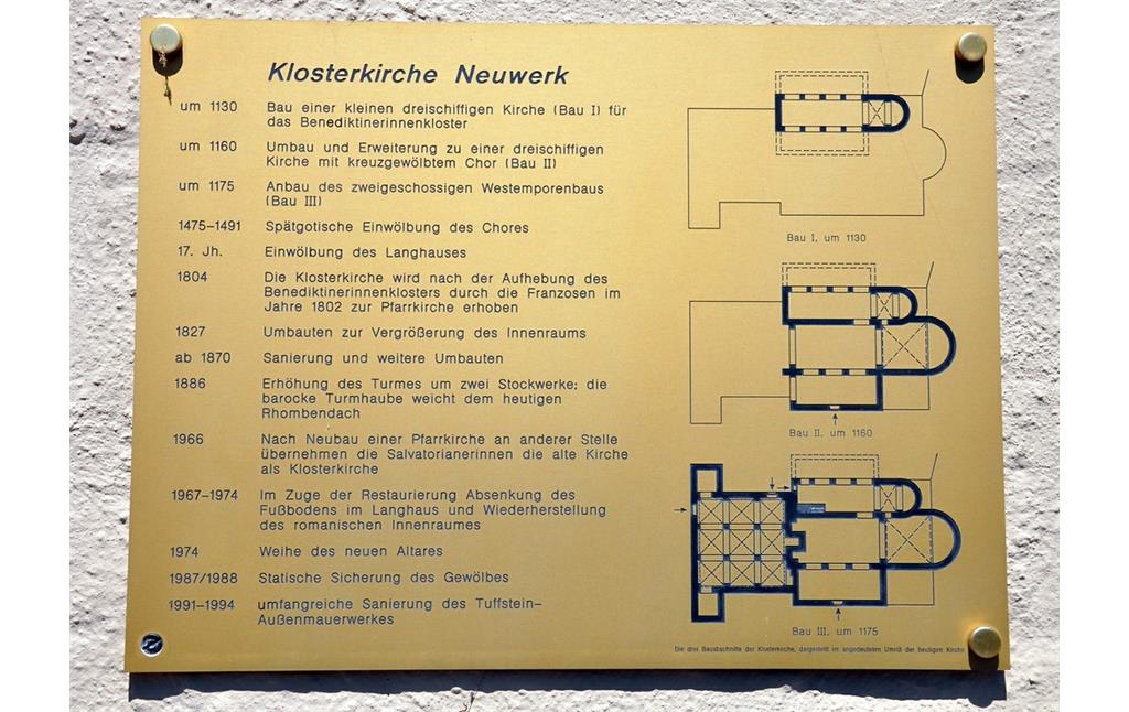 Informationstafel zur Klosterkirche des früheren Benediktinerinnenklosters Neuwerk in Mönchengladbach (2017).