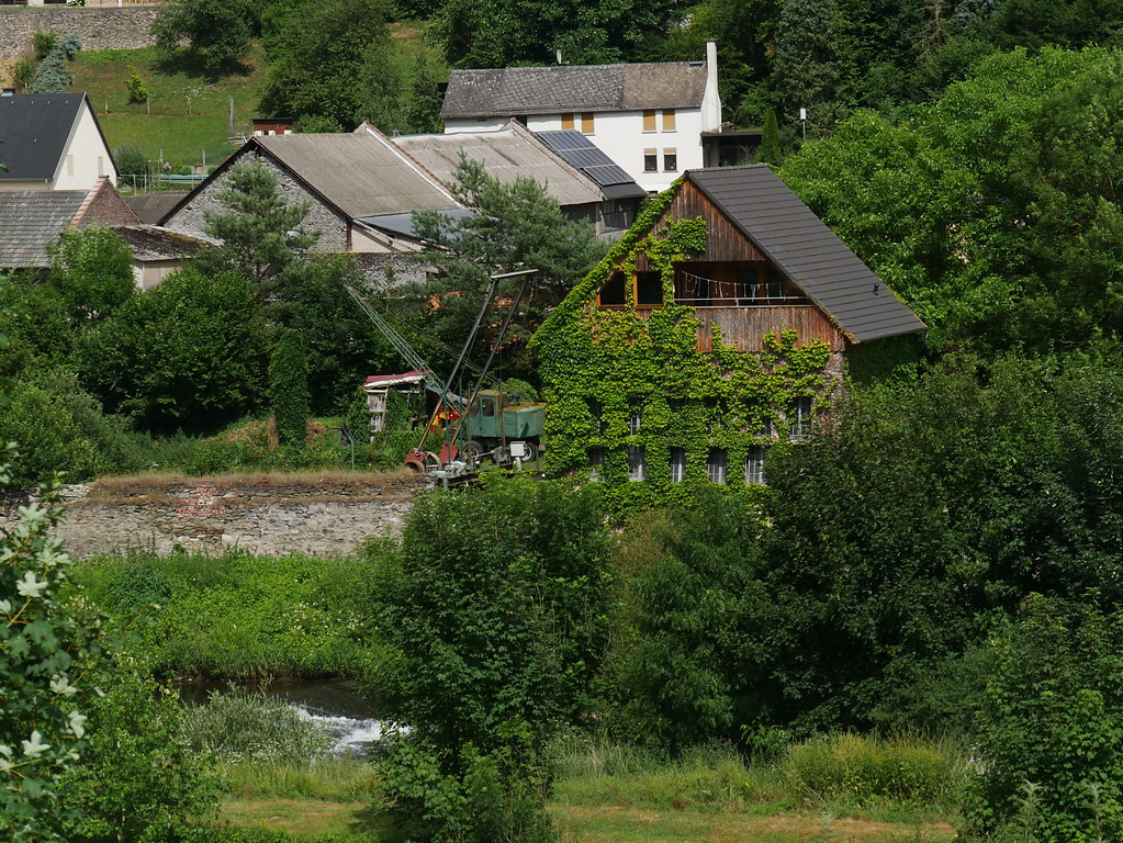 Südseite der Dampf-Phosphor-Mahl-Mühle in Weinbach-Fürfurt (2017)