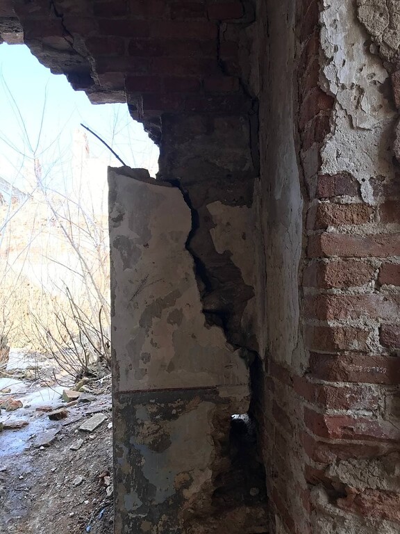 Demonstration of the poor condition of the buildings of Sanguszko Palace in Iziaslav (2021)