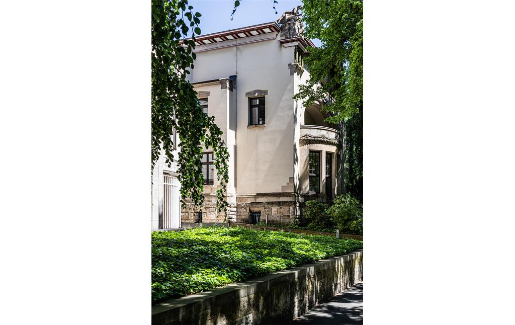 Villa Bestgen am Theodor-Heuss-Ring im Kölner Agnesviertel (2021)