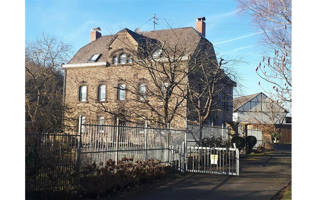 Wohn- und Stallgebäude des Schuwerackerhofs auf dem Cochem-Conder Berg (2019).