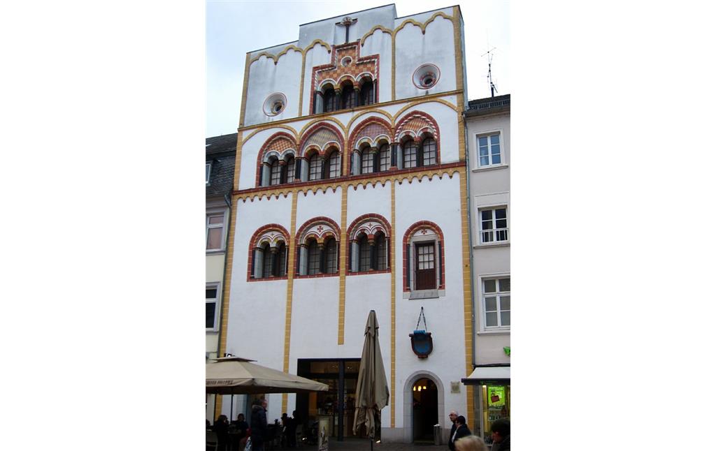 Das Trierer Dreikönigenhaus in der Simeonstraße (2013)