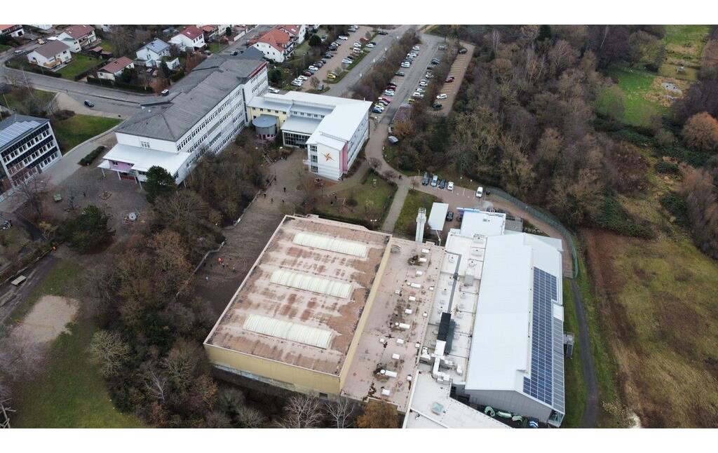 Luftaufnahme der Georg-von-Neumayer-Schule in Kirchheimbolanden
