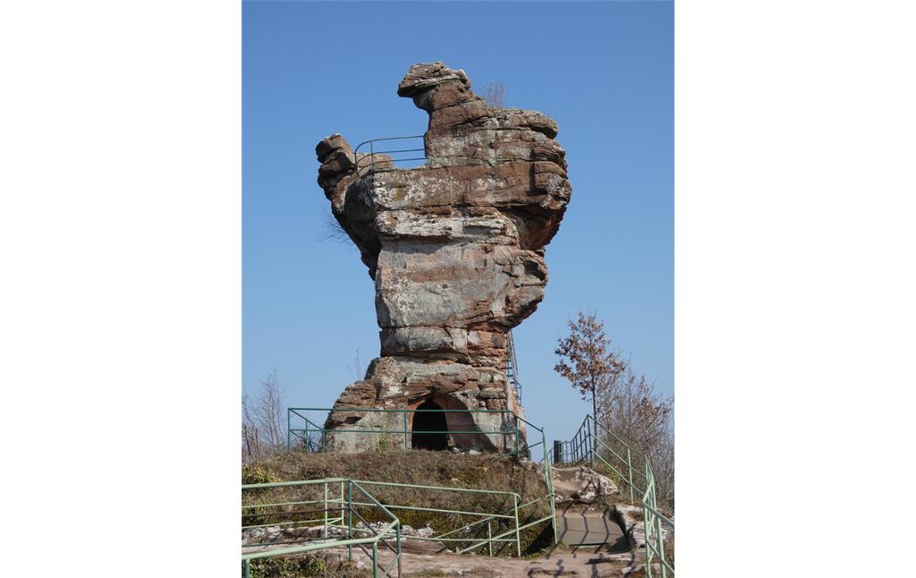 Felsenstruktur der Oberburg (2022)