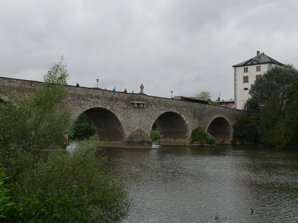 Ostansicht der Alten Lahnbrücke Limburg (2017)