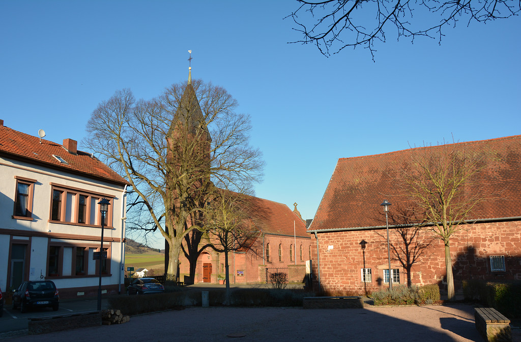Blick auf die Protestantische Kirche vom ehemaligen Klostergelände (2018).