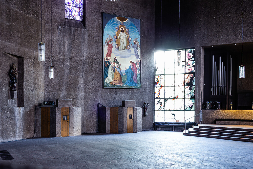 Innenansicht der Pfarrkirche St. Gertrud in Köln-Neustadt (2019)