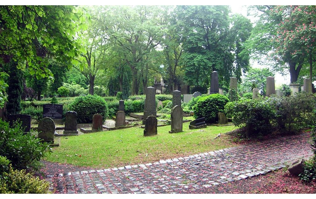 Die jüdische Abteilung auf dem Bonn-Bad Godesberger Burgfriedhof (2014)