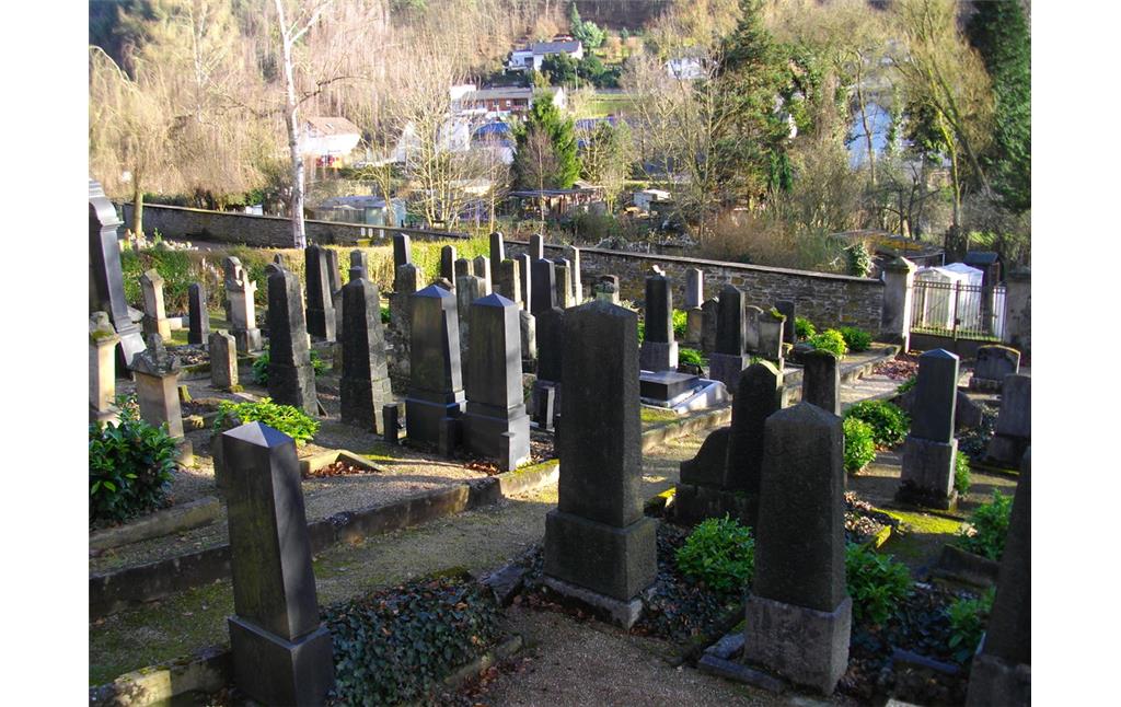Teilansicht des jüdischen Friedhofs in Bad Ems (2008).