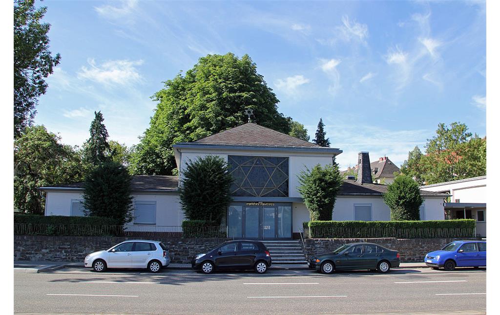 Die Synagoge in der ehemaligen Trauerhalle des Judenfriedhofs Koblenz-Rauental (2011).