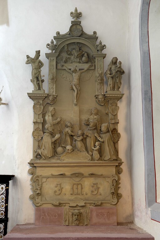 Der steinerne Hans-Ruprecht-Hoffmann-Altar in der Pfarrkirche Sankt Aldegund (2022)