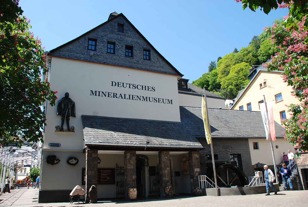 Das Deutsche Mineralienmuseum im Zentrum von Idar-Oberstein (2022)