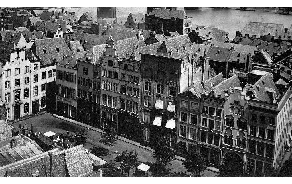 Ausschnitt einer im 1872 von Gottlieb Daimler verschickten Postkarte aus Köln mit der Kölner Altstadt im Bereich Gülichsplatz / Obenmarspforten, in der Bildmitte der Stammsitz des Kölnisch-Wasser-Unternehmens Farina.