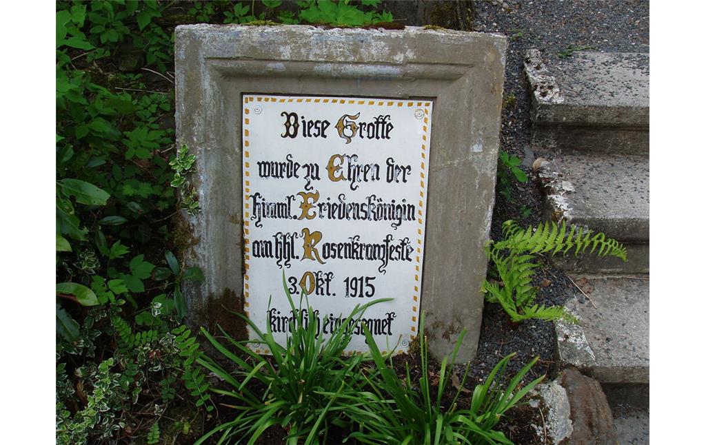 Grundstein der Lourdesgrotte auf dem Gelände des Klosters Maria Engelport bei Treis-Karden (2009)