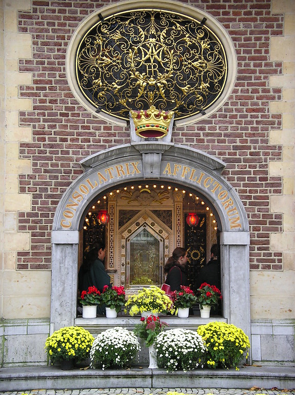Eingang zur Gnadenkapelle in Kevelaer (2003)