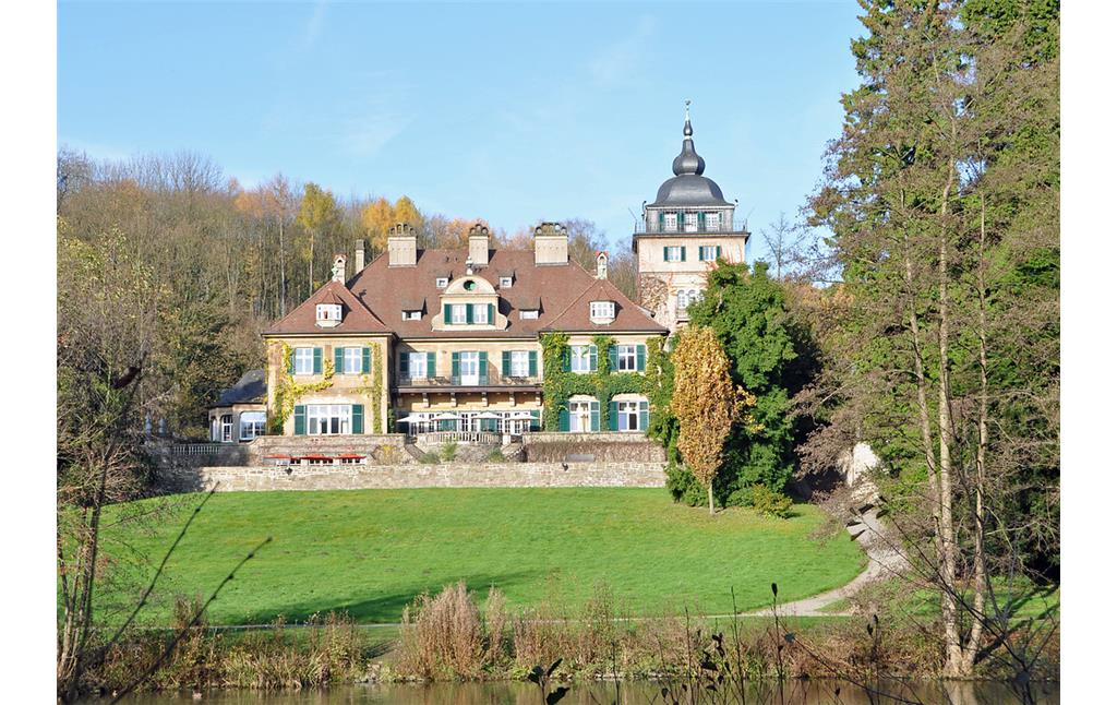 Schlossartige Fabrikantenvilla in Lerbach (2014)
