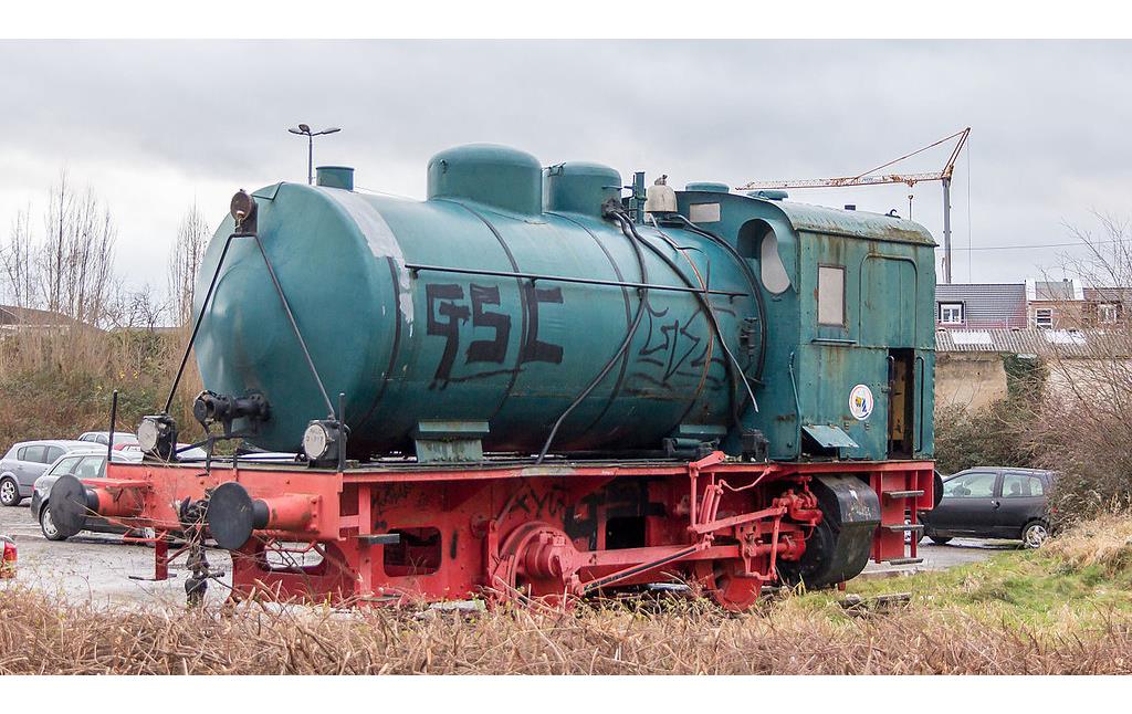 Dampfspeicherlokomotive der ehemaligen Zuckerfabrik Pfeifer & Langen am Bahnhof Euskirchen (2016)