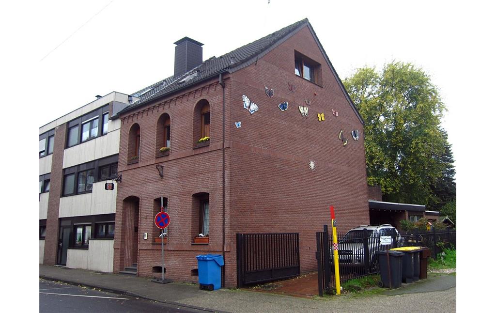 Gebäude in der Marienstraße 37 in Krefeld-Fischeln, früheres das Bethaus der hiesigen jüdischen Gemeinde (2014).
